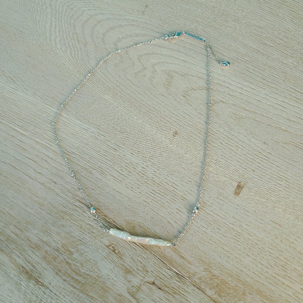 Eileen Silver Pendant Necklace in Freshwater Cultured Pearl